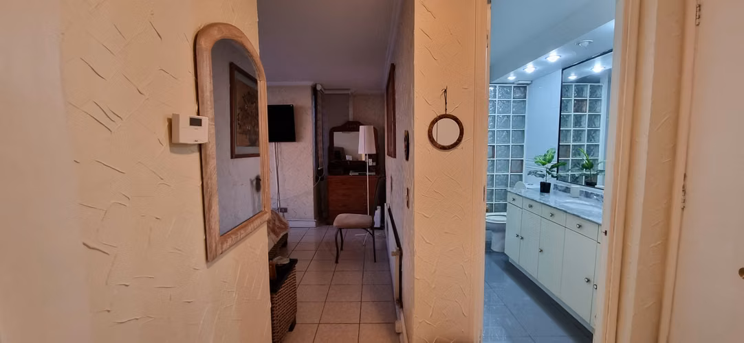Se vende exclusivo departamento amoblado, vista al mar, Jardín del Mar, Reñaca.