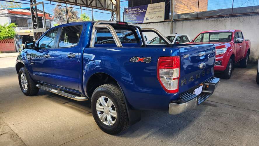 Ford Ranger XLT 4x4 Diesel 3.2 full equipo recibo vehículos - Imagen 7