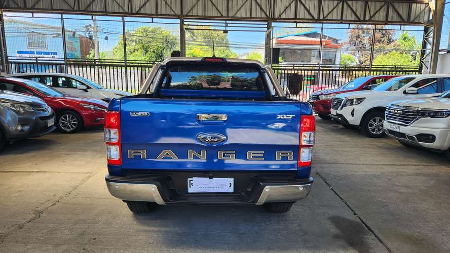 Ford Ranger XLT 4x4 Diesel 3.2 full equipo recibo vehículos - Imagen 11