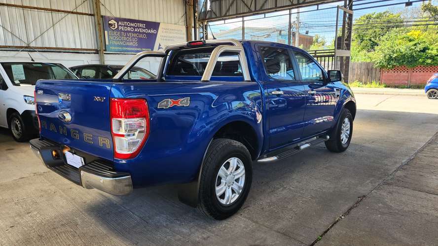 Ford Ranger XLT 4x4 Diesel 3.2 full equipo recibo vehículos - Imagen 9