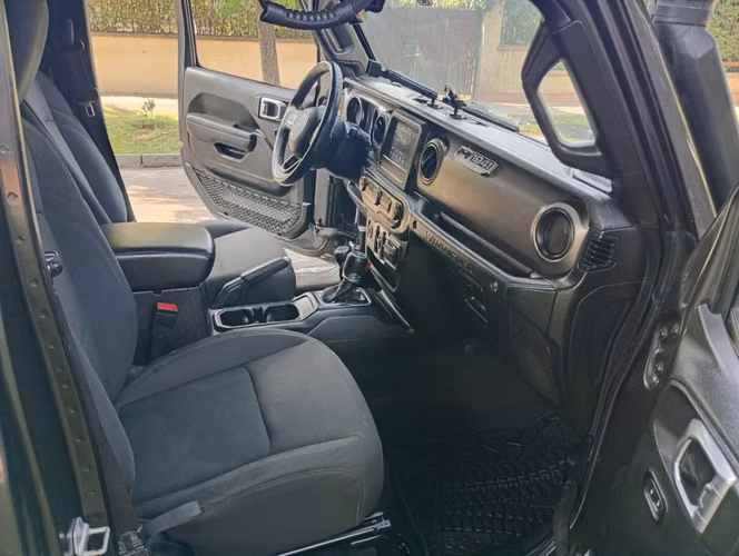 JEEP WRANGLER UNLIMITED SPORT 4X4 3.6 AUT 2019 - Imagen 14