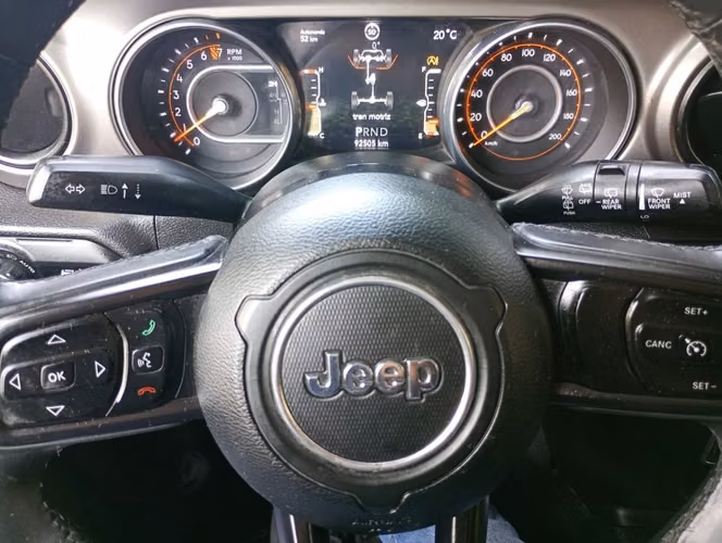 JEEP WRANGLER UNLIMITED SPORT 4X4 3.6 AUT 2019 - Imagen 18
