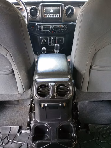 JEEP WRANGLER UNLIMITED SPORT 4X4 3.6 AUT 2019 - Imagen 12