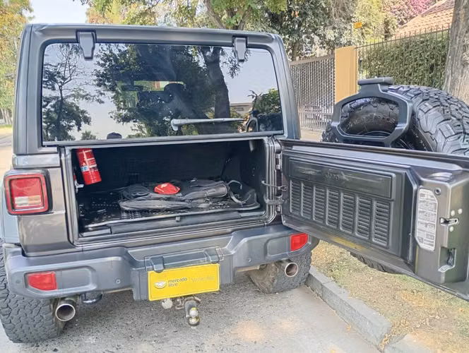 JEEP WRANGLER UNLIMITED SPORT 4X4 3.6 AUT 2019