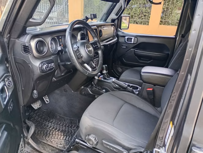 JEEP WRANGLER UNLIMITED SPORT 4X4 3.6 AUT 2019 - Imagen 15