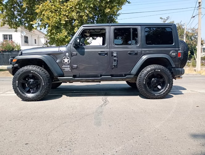 JEEP WRANGLER UNLIMITED SPORT 4X4 3.6 AUT 2019 - Imagen 8