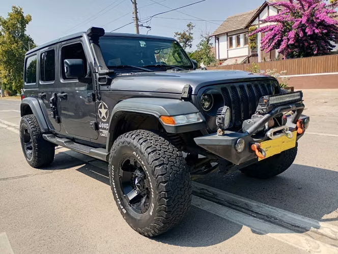 JEEP WRANGLER UNLIMITED SPORT 4X4 3.6 AUT 2019 - Imagen 2