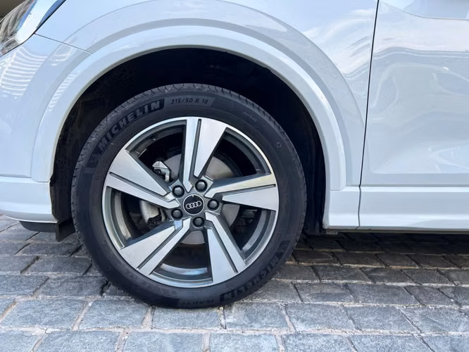 AUDI Q2 SPORT 35 TFSI S TRONIC 2024