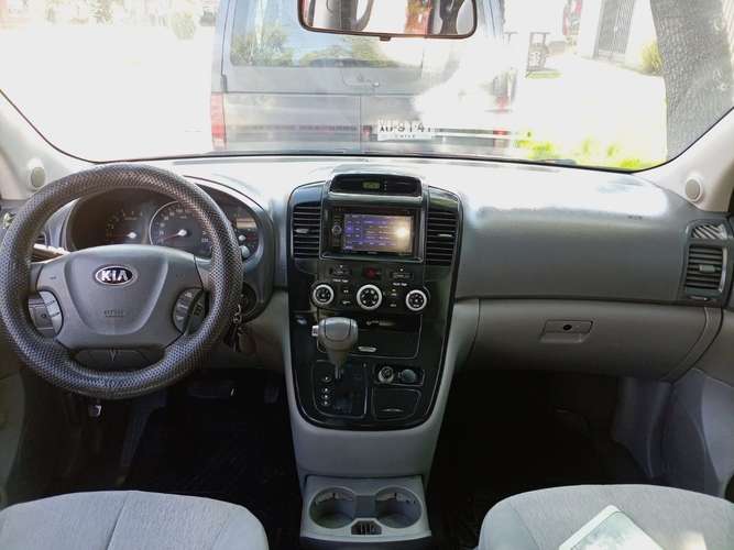 KIA GRAND CARNIVAL LX 2.2 AUT 2015