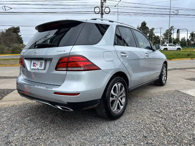 MERCEDES-BENZ GLE 250D 4MATIC  2020