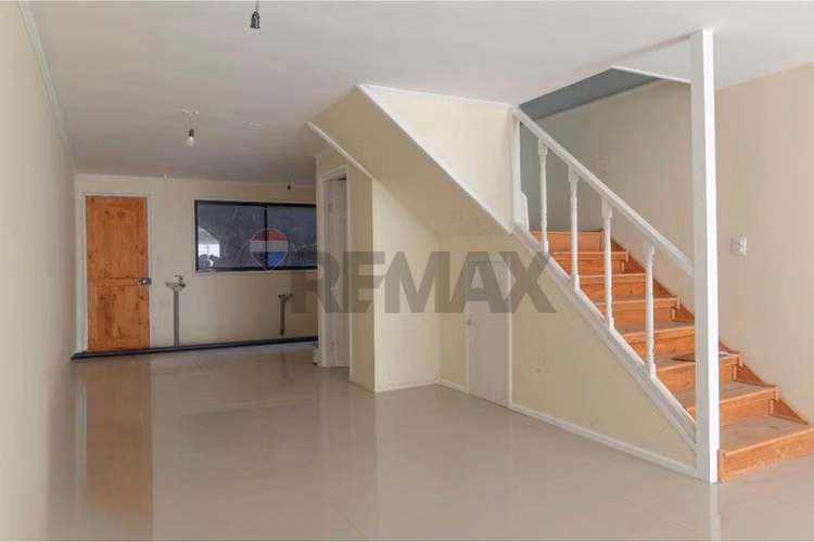 Casa en arriendo comercial 3d, 1b - Imagen 2