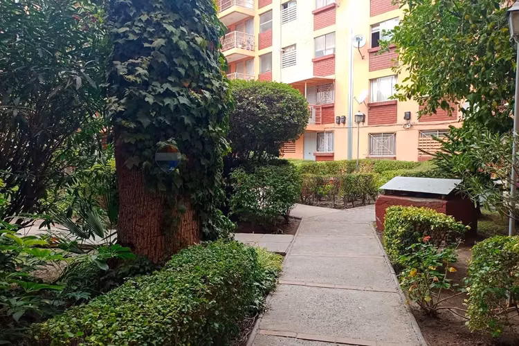 Depto. 3 dormitorios 2 baños, balcón, logia - Imagen 6