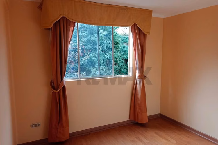 Depto. 3 dormitorios 2 baños, balcón, logia - Imagen 15