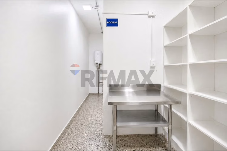 Local comercial venta | av. recoleta con einstein