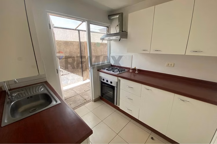 Casa en arriendo condominio, estancia liray colina