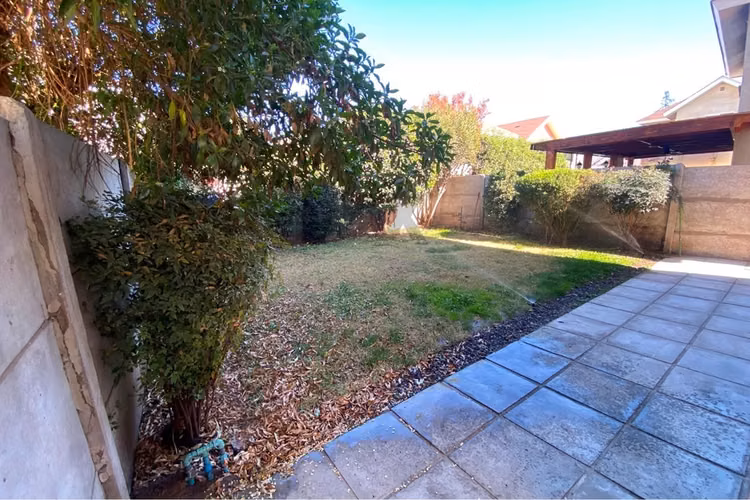 Casa en arriendo condominio, estancia liray colina