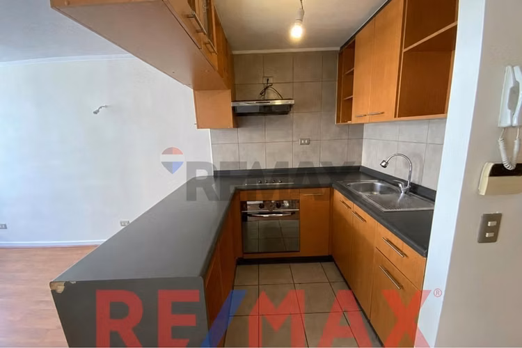 Departamento con piscina centro - Imagen 7