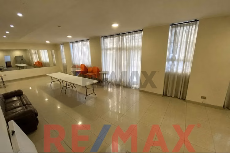 Departamento con piscina centro - Imagen 20