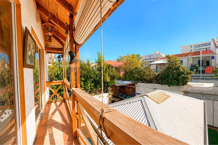 Casa amplia y remodelada en providencia - Imagen 40