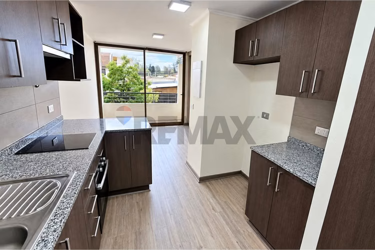 Departamento cercano al metro ciudad del niño