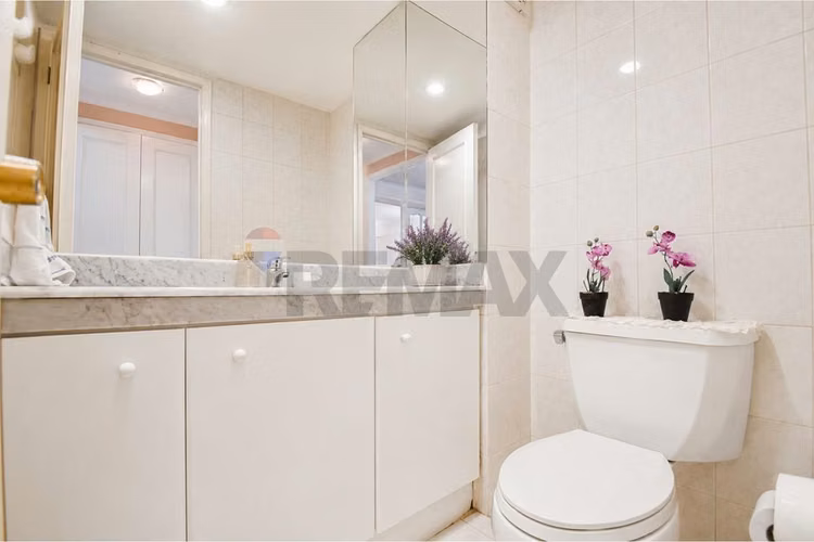 En venta - 170m2 totales 4 dorm. - Imagen 11