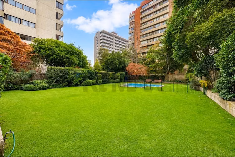En venta - 170m2 totales 4 dorm. - Imagen 20