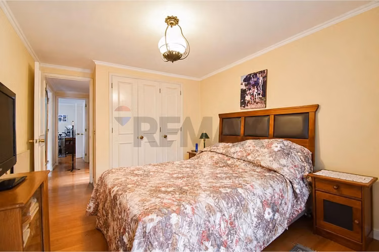En venta - 170m2 totales 4 dorm. - Imagen 15