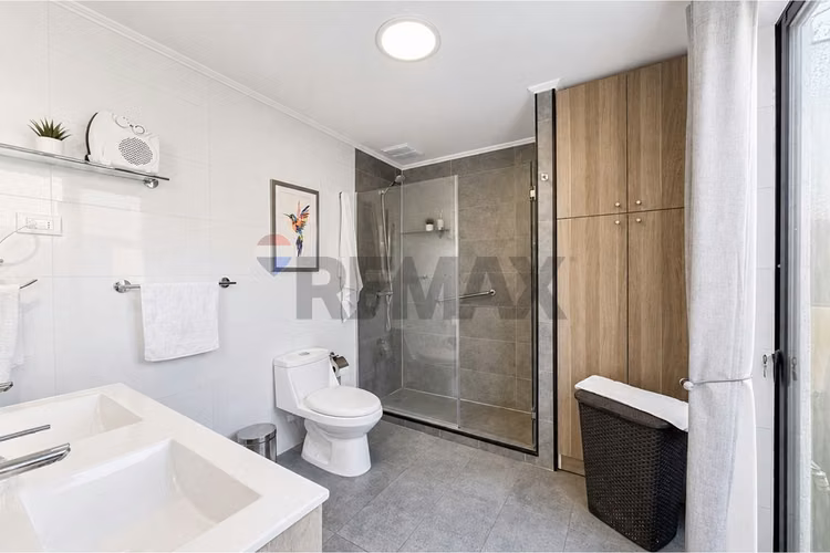 Casa remodelada cerca del mall alto las condes - Imagen 15