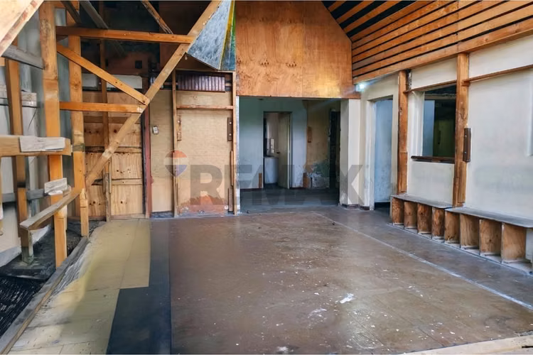 Arriendo propiedad comercial 145 m²
