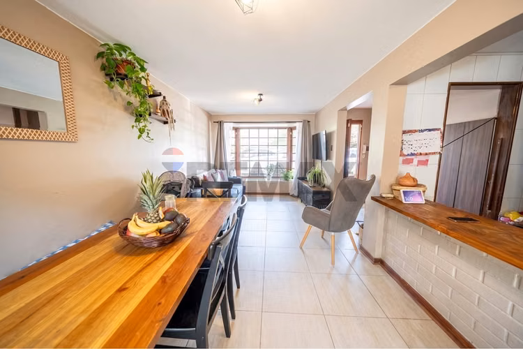 Casa en venta 4d 3b 1e - Imagen 4