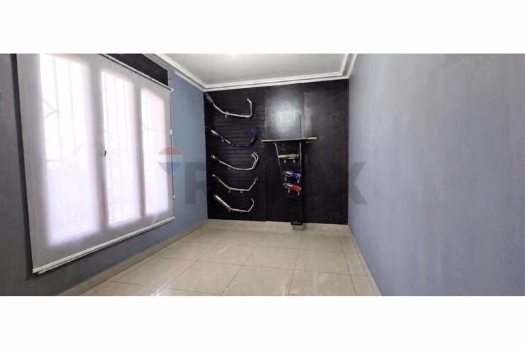 Maravillosa casa estilo francés ideal para oficina - Imagen 10