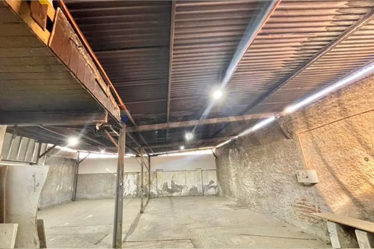 Vende galpon estacion central - Imagen 14
