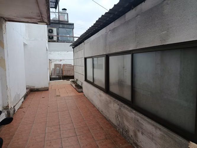 Inmueble Comercial en Av. Playa Brava | Ideal para Proyecto - Imagen 5