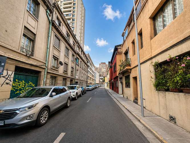 Local comercial 52m² / Metro Los Héroes / UF3950 (181504) - Imagen 14