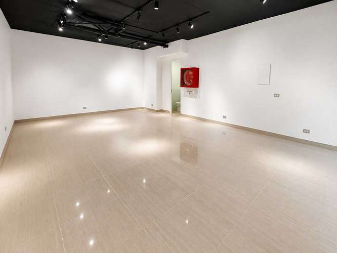 Local comercial 52m² / Metro Los Héroes / UF3950 (181504) - Imagen 4