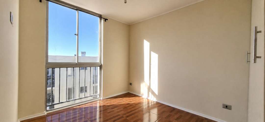 Venta de Dpto. en Villa Alemana, 3 dormitorios, un baño.  Remodelado.  1.410 UF