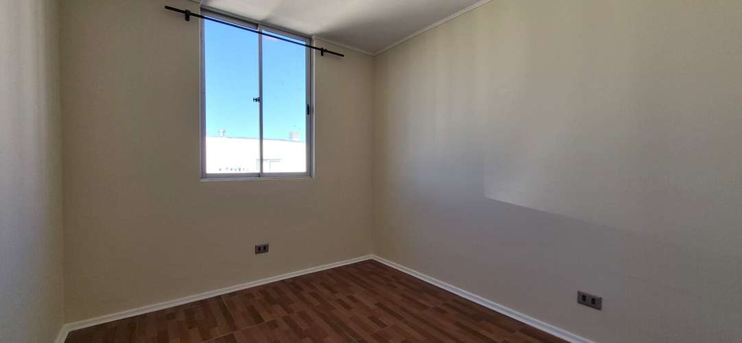 Venta de Dpto. en Villa Alemana, 3 dormitorios, un baño.  Remodelado.  1.410 UF