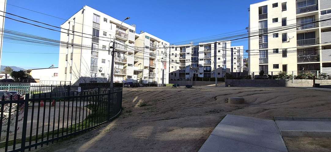 Venta de Dpto. en Villa Alemana, 3 dormitorios, un baño.  Remodelado.  1.410 UF
