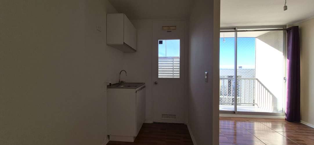 Venta de Dpto. en Villa Alemana, 3 dormitorios, un baño.  Remodelado.  1.410 UF