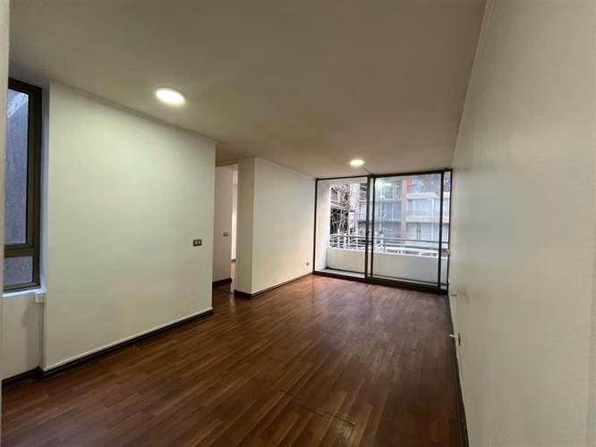 Departamento en arriendo de 2 dorm 2b con Est. en Santiago