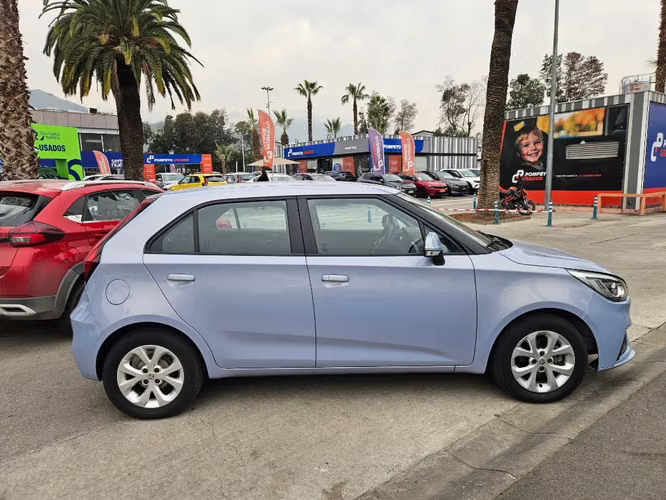 MG 3 1.5 STD MT  AC  2024 - Imagen 4