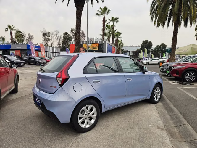 MG 3 1.5 STD MT  AC  2024 - Imagen 5