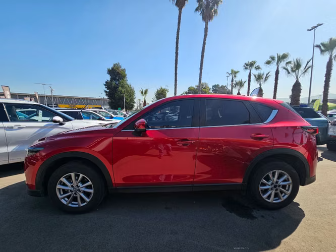 Mazda Cx-5  2.0 CORE 2WD AT 5P 2025 - Imagen 8