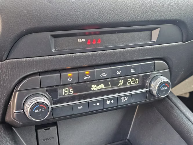 Mazda Cx-5  2.0 CORE 2WD AT 5P 2025 - Imagen 17