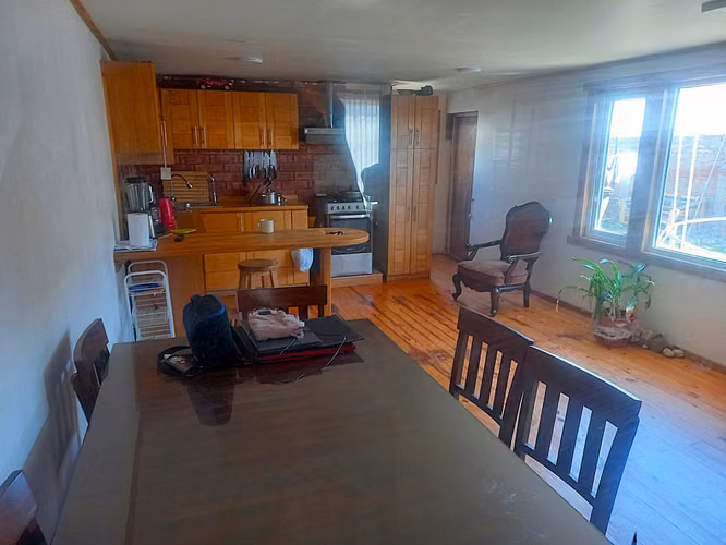 VENDO CASA DE 2 NIVELES EN SECTOR NORTE - Imagen 3