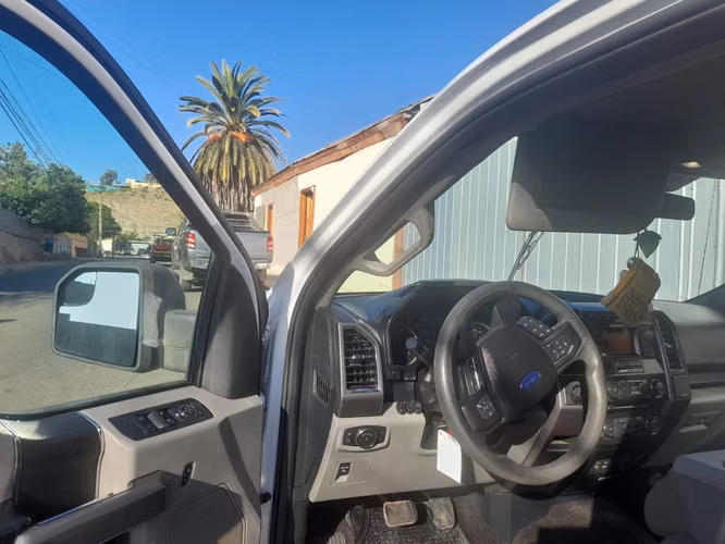 Camioneta F-150 XLT 4x2  2016 - Imagen 4