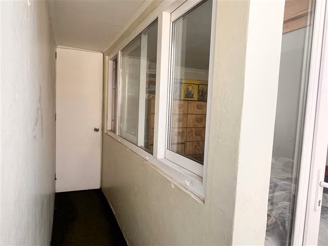 Casa remodelada de 3 dormitorios con 2 estacionamientos. - Imagen 19