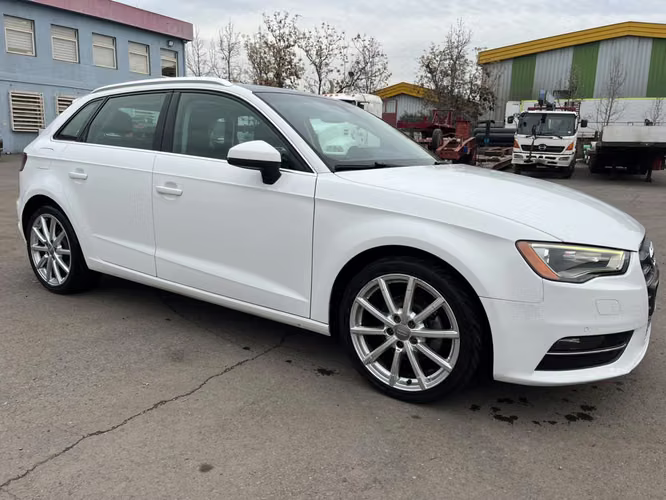Automovil AUDI A3 Sportback TDI