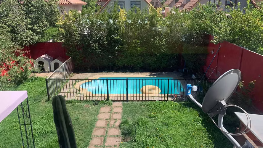 Gran Casa en arriendo en Peñalolen en Condominio (181525)