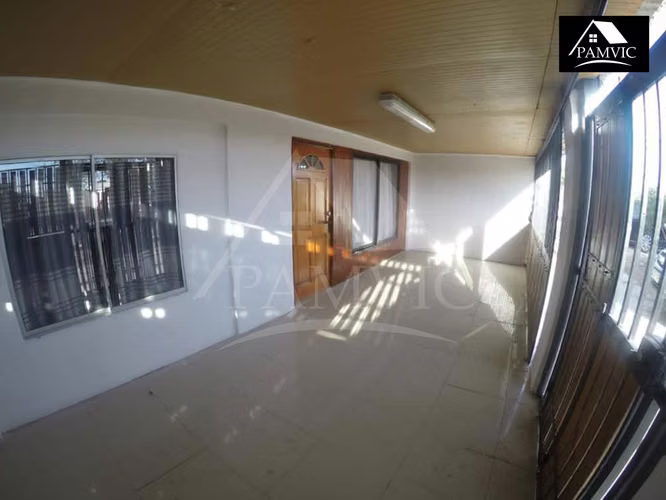 Amplia Casa en Arriendo en Pozo Almonte